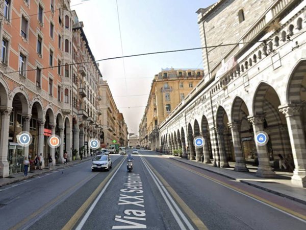 negozio in affitto a Genova