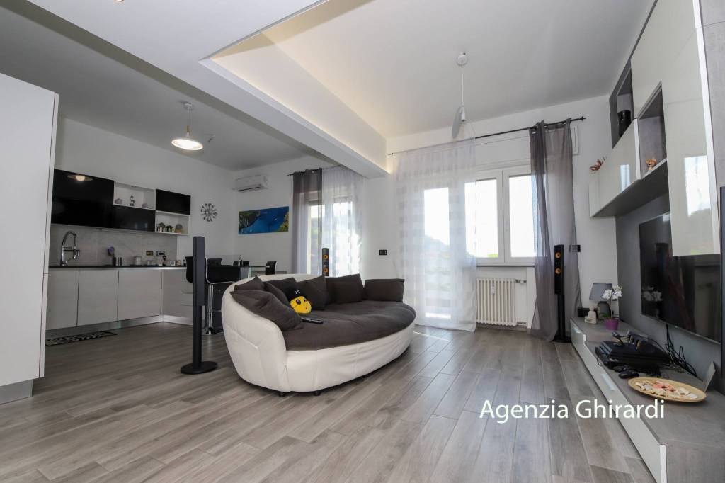 appartamento in affitto a Genova in zona Sestri Ponente