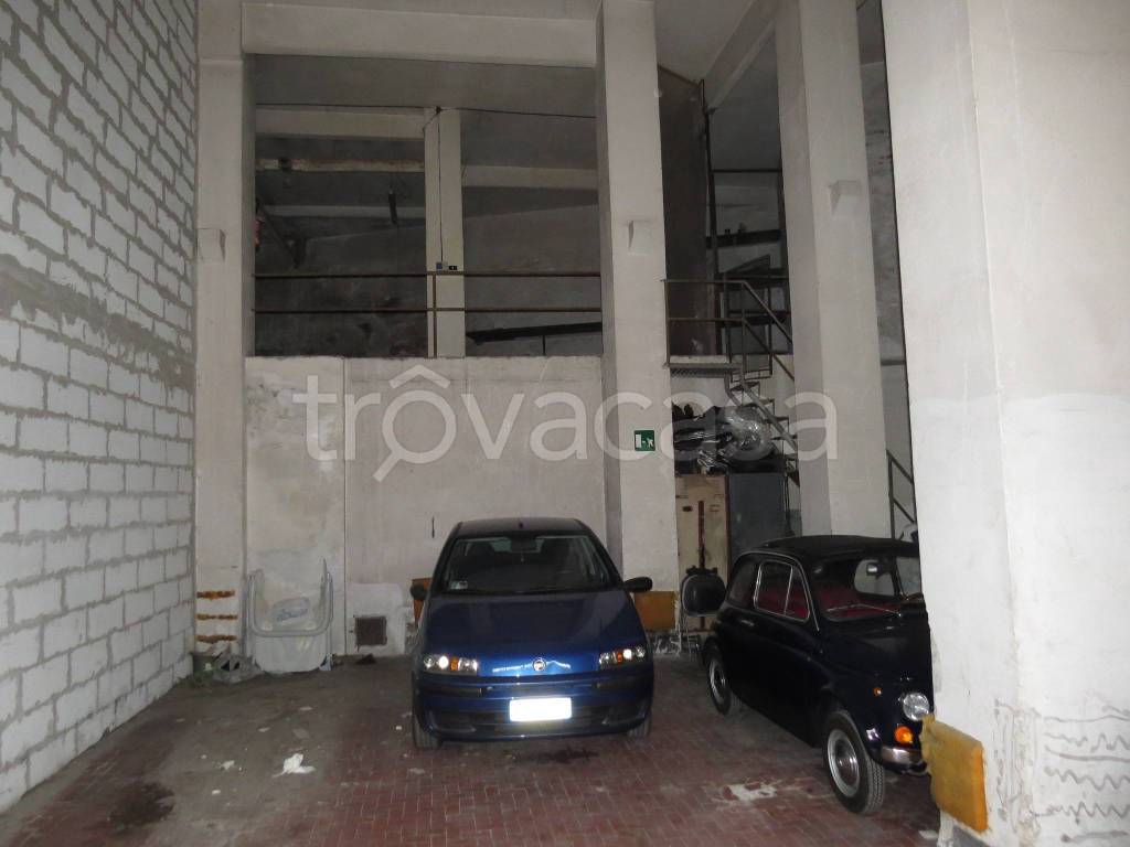 ufficio in affitto a Genova in zona Lagaccio / Granarolo