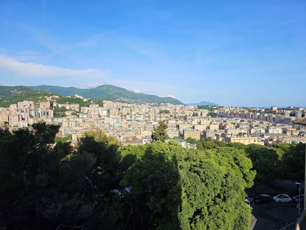 appartamento in affitto a Genova in zona Castelletto