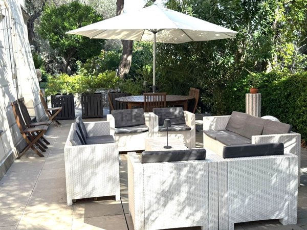 casa indipendente in affitto a Genova in zona Nervi