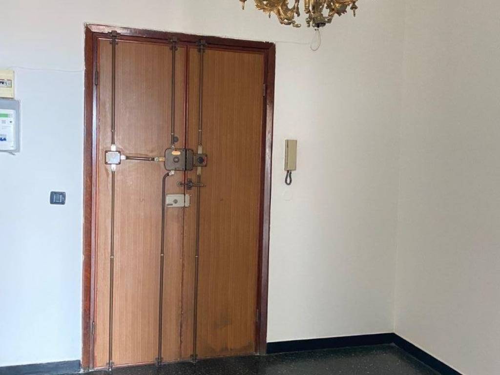 appartamento in affitto a Genova in zona Sestri Ponente