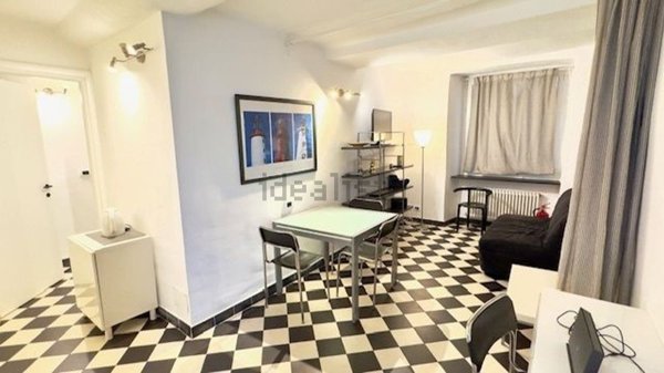 appartamento in affitto a Genova in zona Sottoripa / Maddalena / Molo