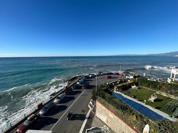 appartamento in affitto a Genova