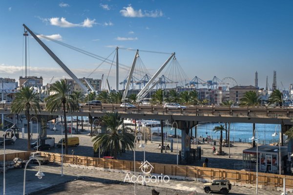 appartamento in affitto a Genova in zona Sottoripa / Maddalena / Molo