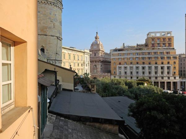 appartamento in affitto a Genova in zona Sottoripa / Maddalena / Molo