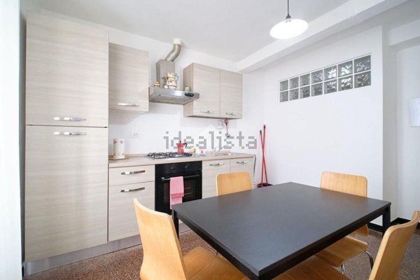 appartamento in affitto a Genova in zona Sottoripa / Maddalena / Molo