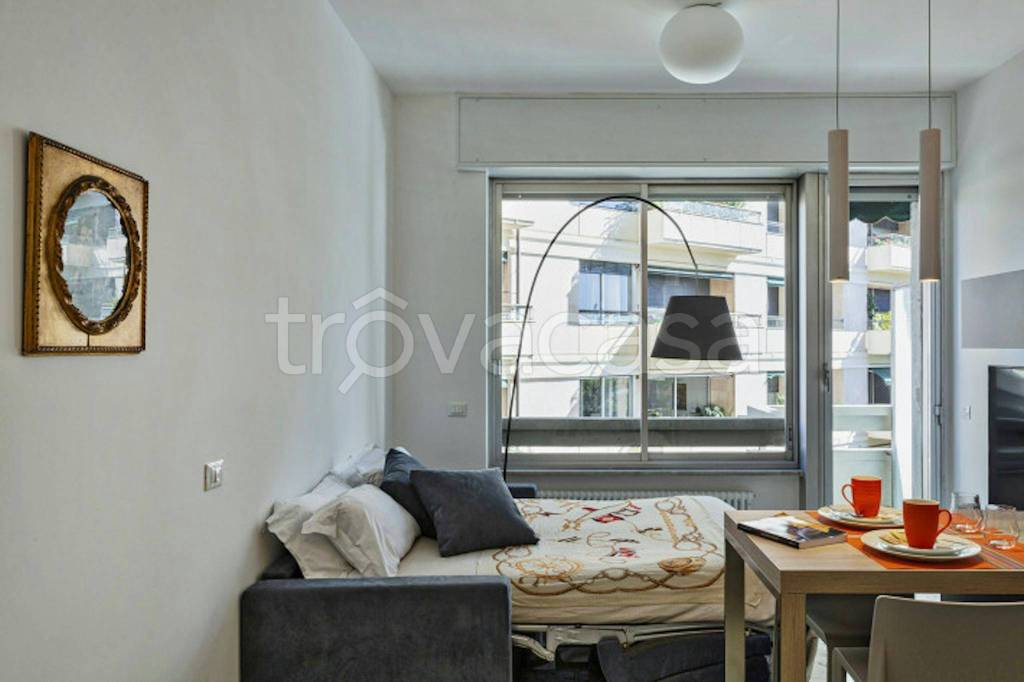 appartamento in affitto a Genova in zona Carignano