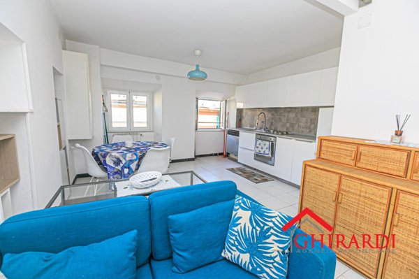 appartamento in affitto a Genova in zona Sestri Ponente