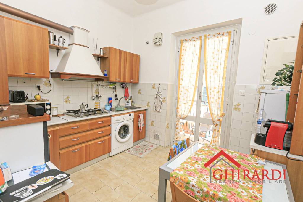 appartamento in affitto a Genova in zona Sestri Ponente