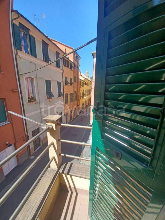 appartamento in affitto a Genova in zona Voltri