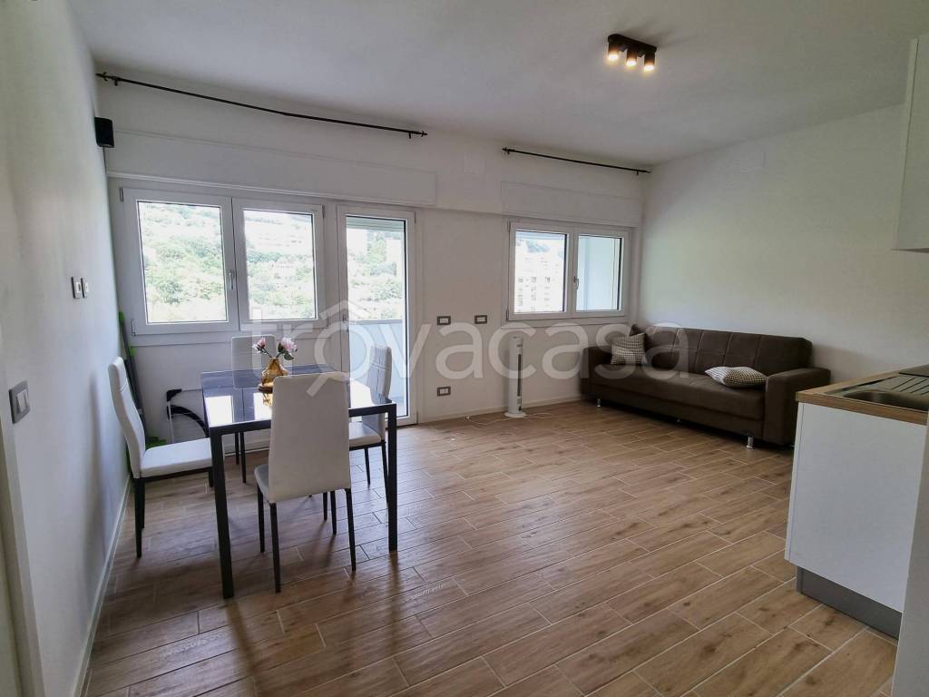 appartamento in affitto a Genova in zona Rivarolo