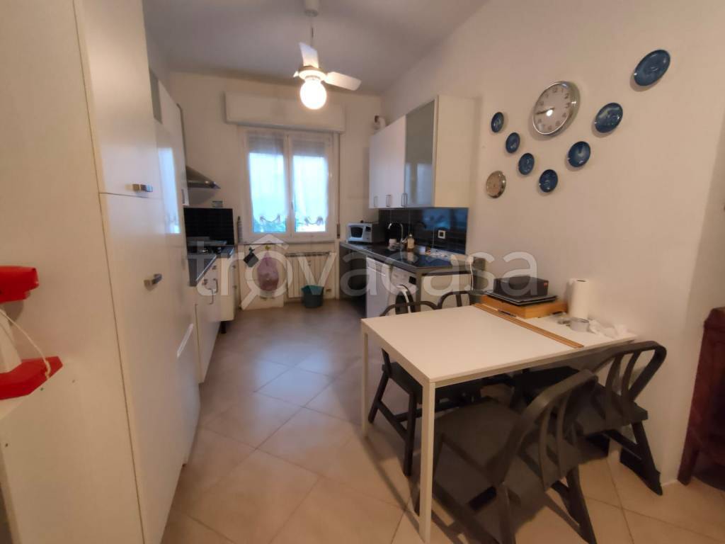 appartamento in affitto a Genova in zona Sestri Ponente