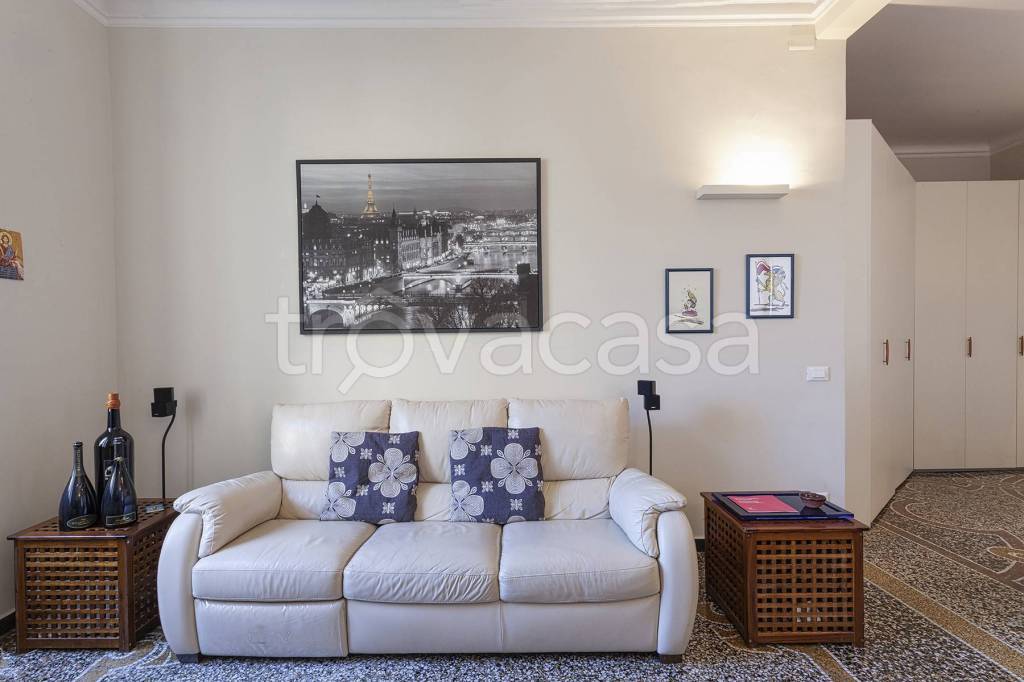 appartamento in affitto a Genova in zona Castelletto