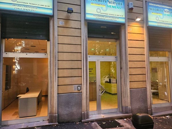 negozio in affitto a Genova in zona Quezzi
