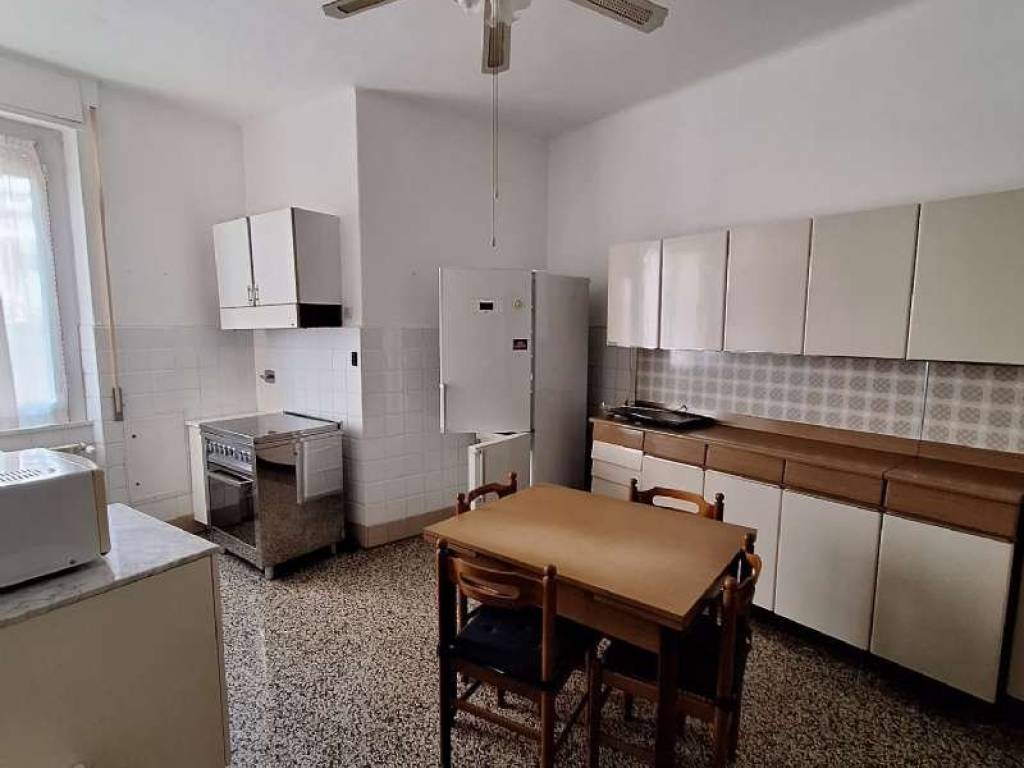 appartamento in affitto a Genova in zona Sturla