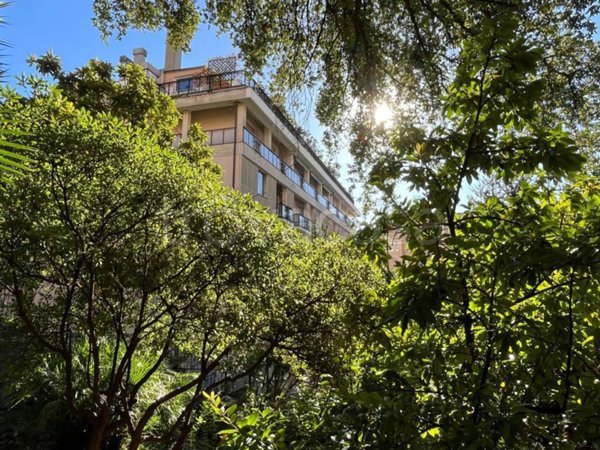 appartamento in affitto a Genova in zona Castelletto