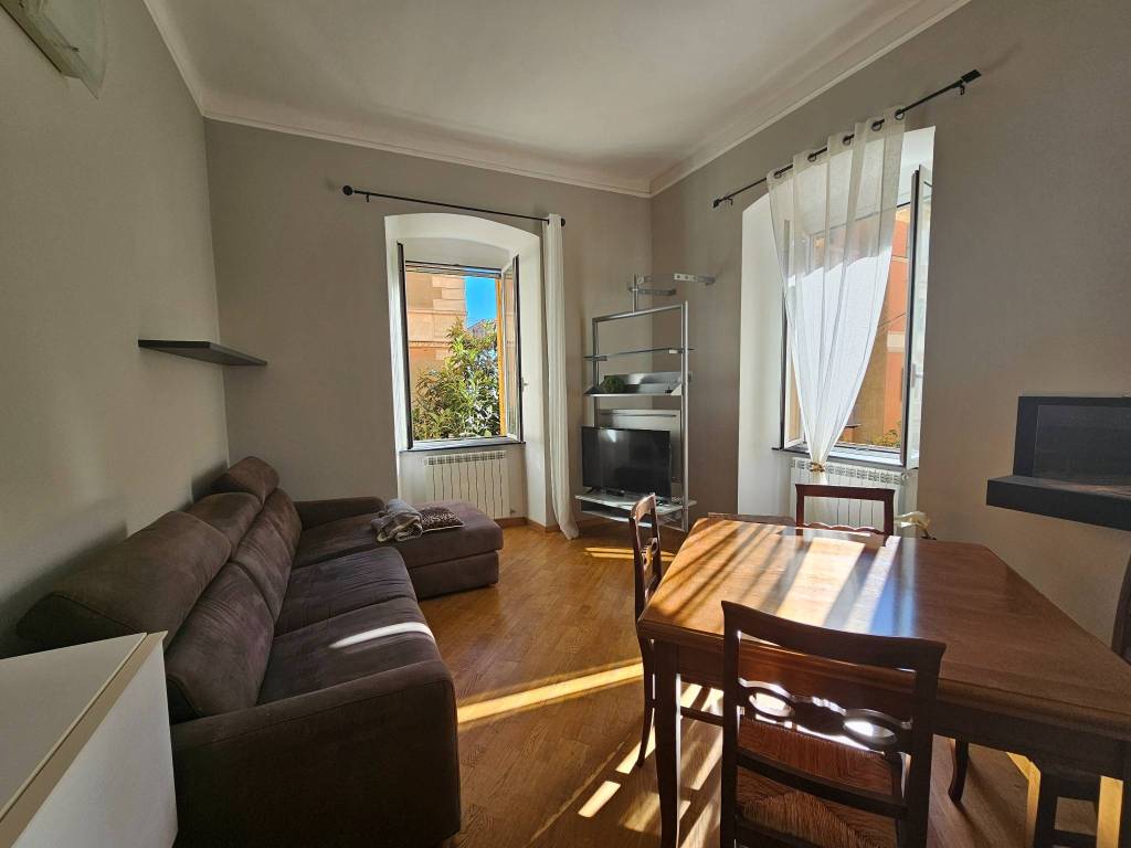 appartamento in affitto a Genova