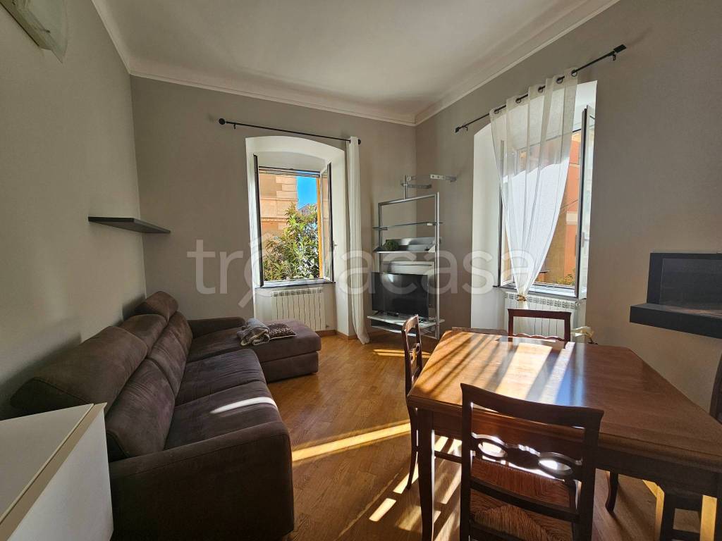 appartamento in affitto a Genova in zona Castelletto