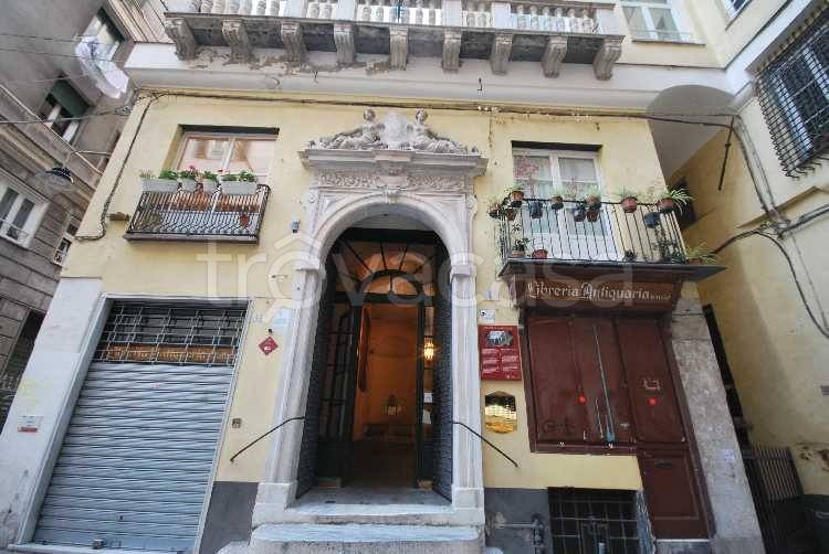 ufficio in affitto a Genova in zona Sottoripa / Maddalena / Molo