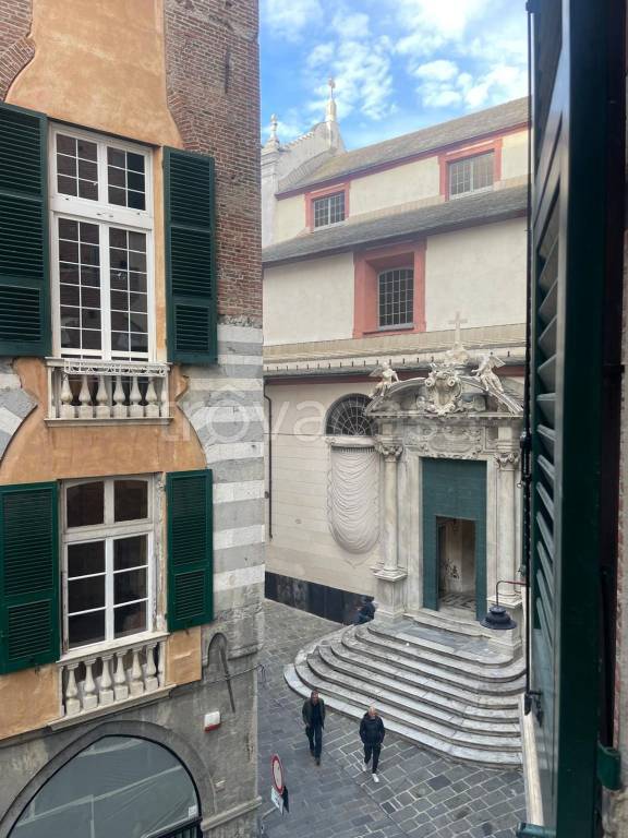 appartamento in affitto a Genova in zona Sottoripa / Maddalena / Molo