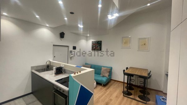 appartamento in affitto a Genova in zona Sottoripa / Maddalena / Molo