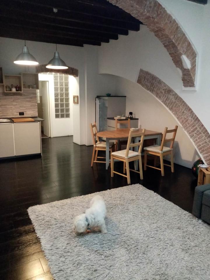 appartamento in affitto a Genova in zona Sottoripa / Maddalena / Molo