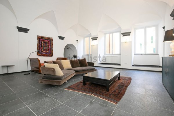 appartamento in affitto a Genova in zona Sottoripa / Maddalena / Molo