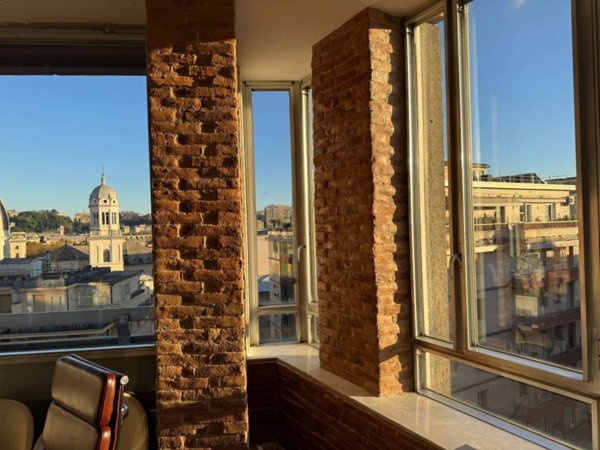 ufficio in affitto a Genova in zona Foce