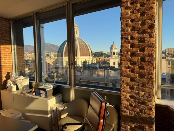 ufficio in affitto a Genova in zona Foce