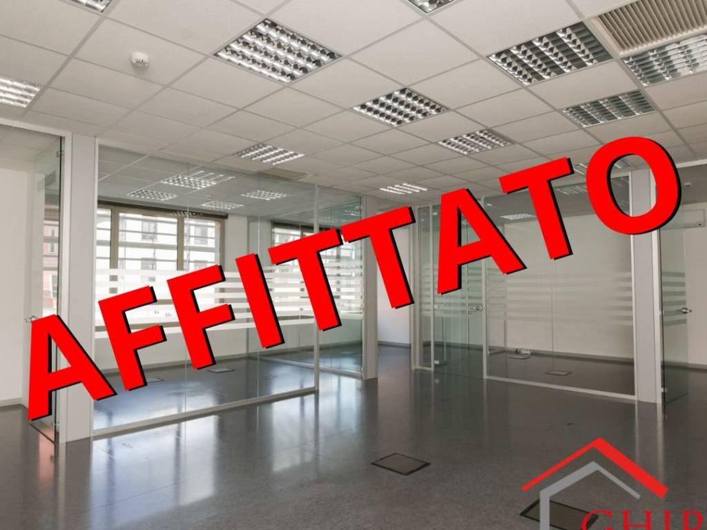 ufficio in affitto a Genova in zona Sestri Ponente