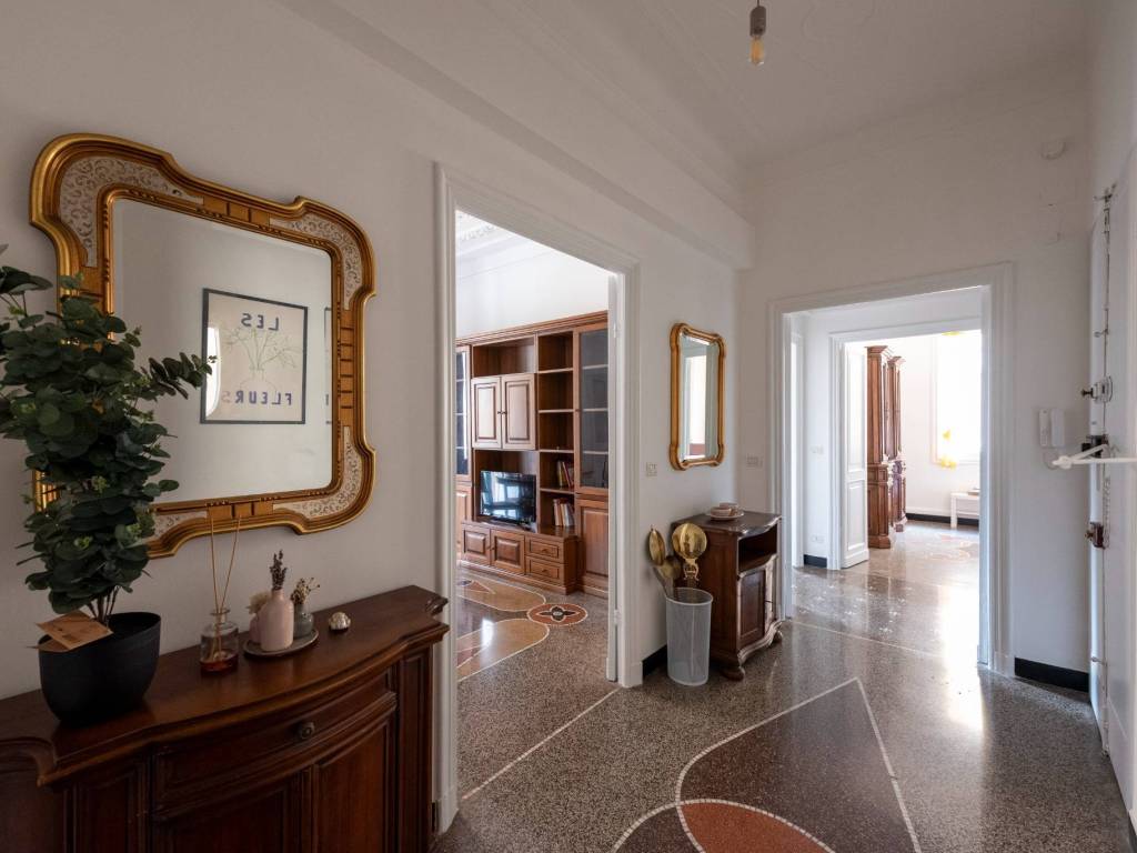 appartamento in affitto a Genova in zona Sestri Ponente