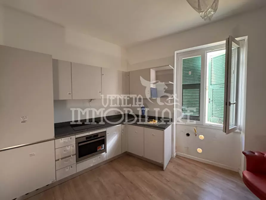 appartamento in affitto a Genova in zona Sottoripa / Maddalena / Molo