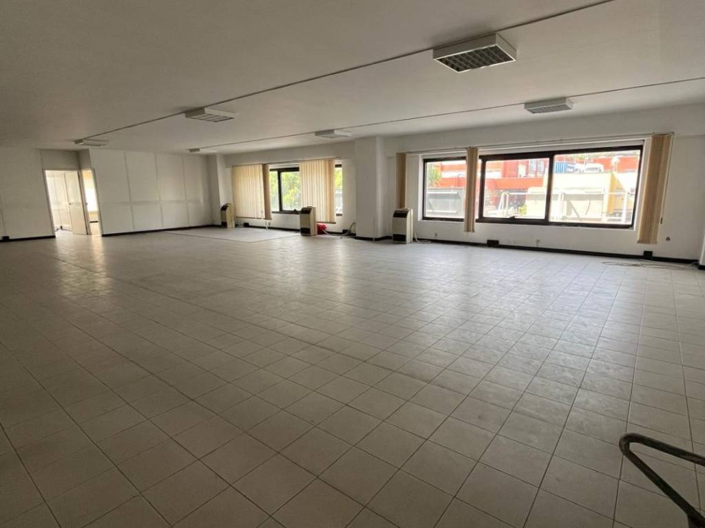 ufficio in affitto a Genova in zona Cornigliano