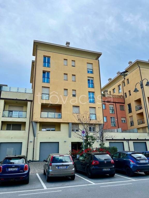 appartamento in affitto a Genova in zona Sestri Ponente