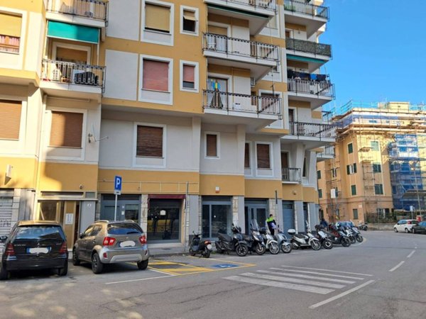 negozio in affitto a Genova in zona San Teodoro