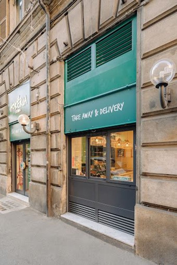 negozio in affitto a Genova in zona Portoria / Piccapietra