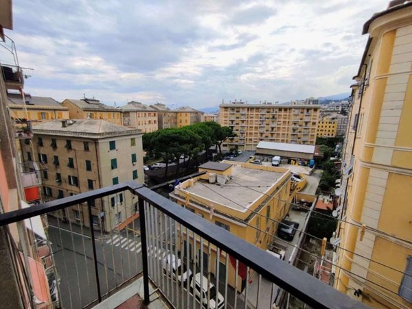 appartamento in affitto a Genova in zona Sestri Ponente