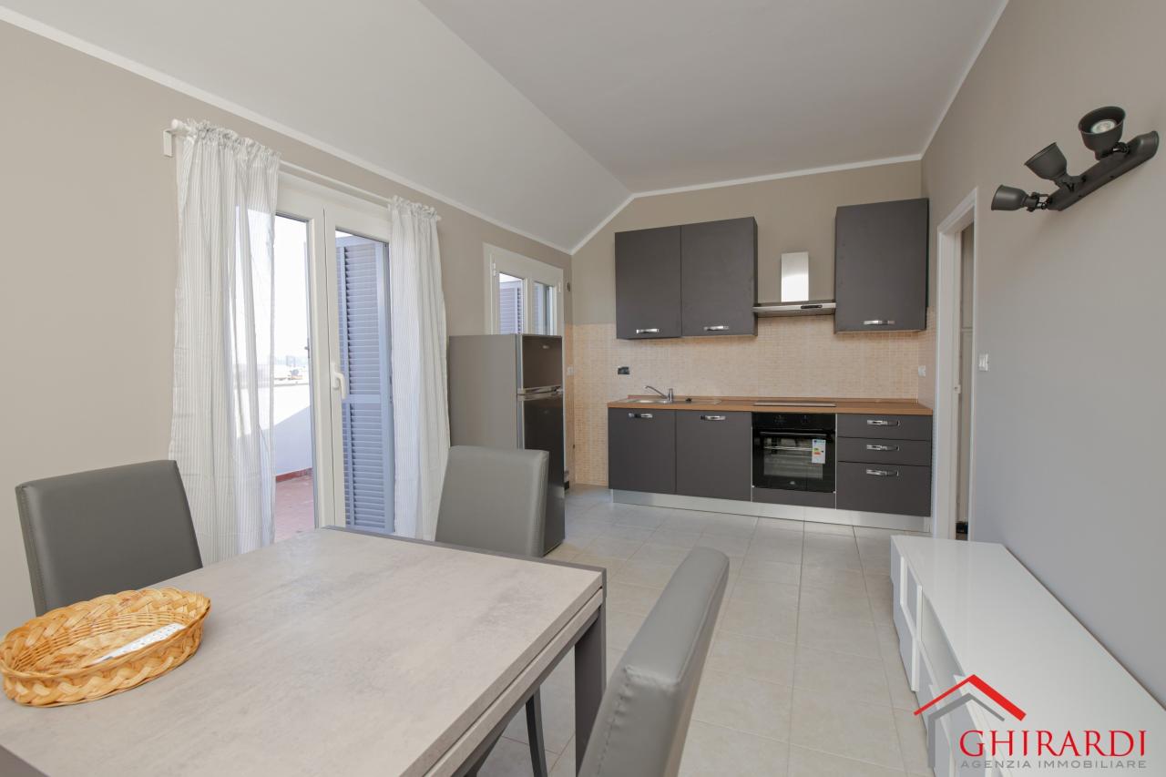 appartamento in affitto a Genova in zona Sestri Ponente