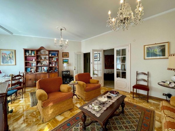 appartamento in affitto a Genova in zona Sturla