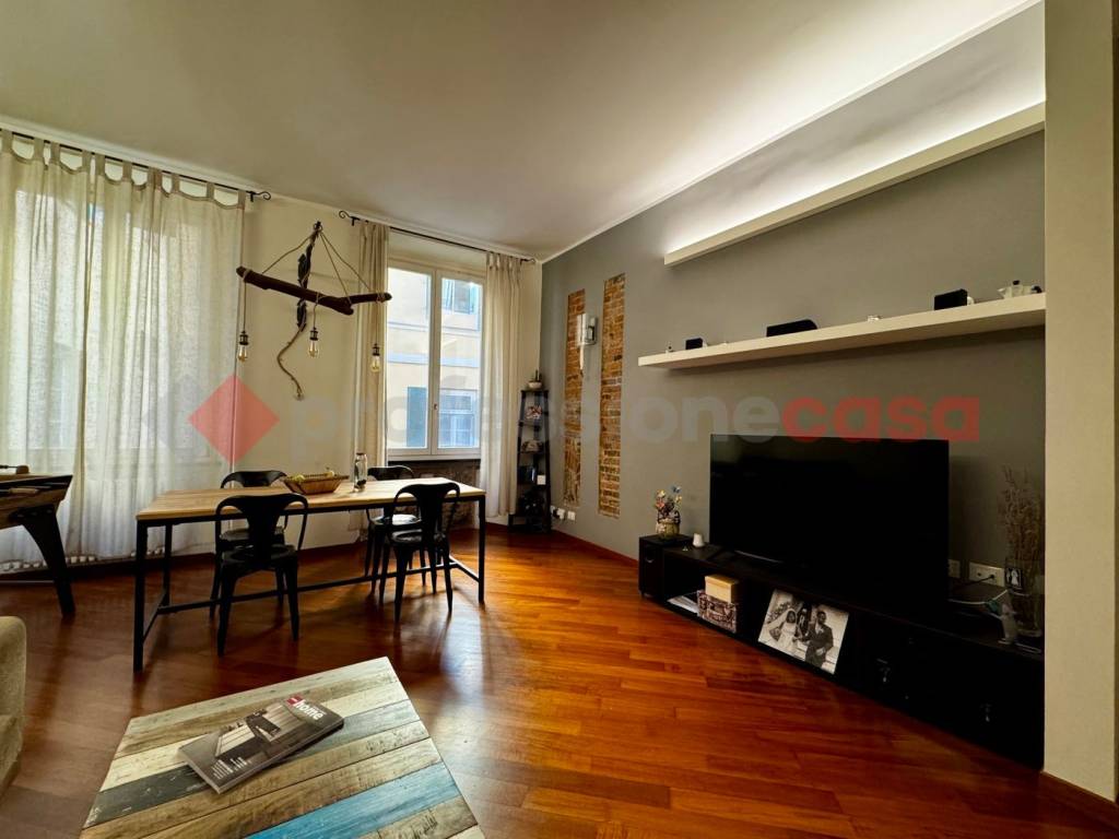 appartamento in affitto a Genova in zona Sottoripa / Maddalena / Molo