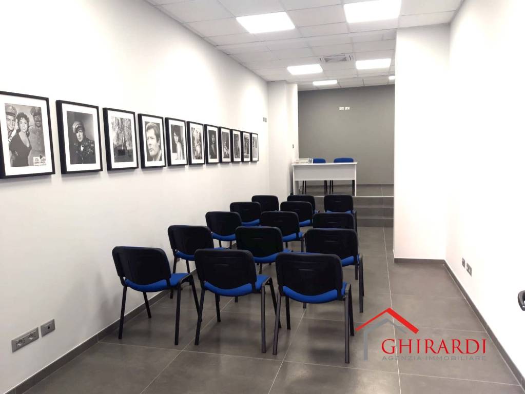 locale commerciale in affitto a Genova in zona Sestri Ponente