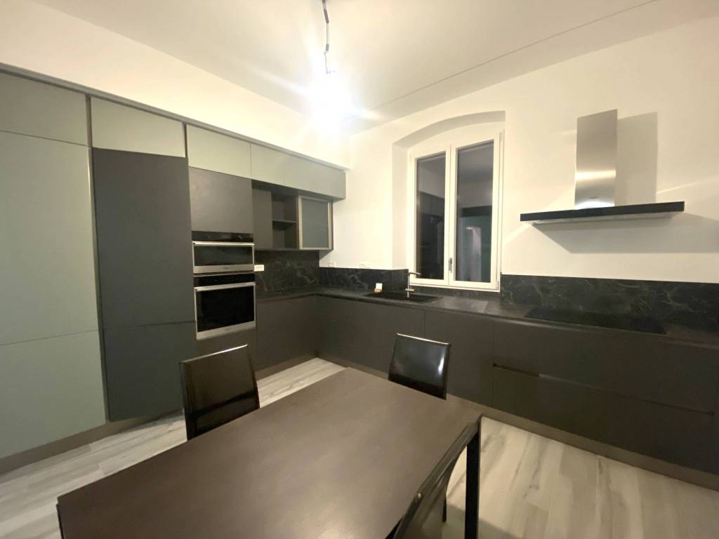 appartamento in affitto a Genova in zona Castelletto