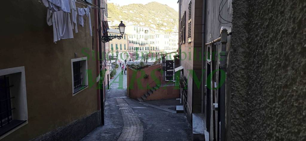 locale commerciale in affitto a Genova in zona Nervi