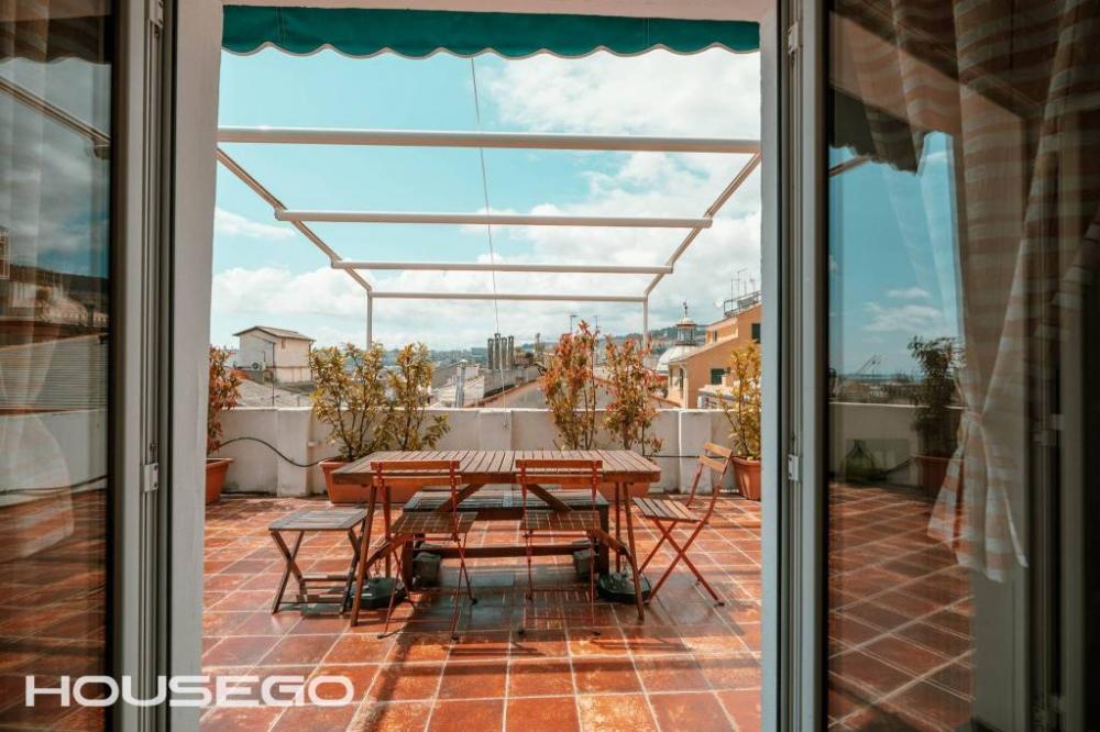 appartamento in affitto a Genova in zona Sottoripa / Maddalena / Molo