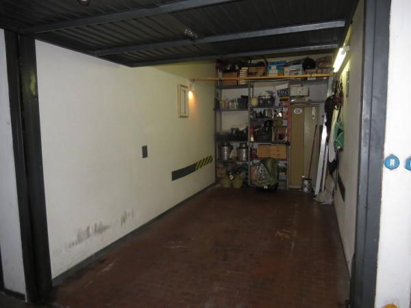 negozio in affitto a Genova in zona San Martino