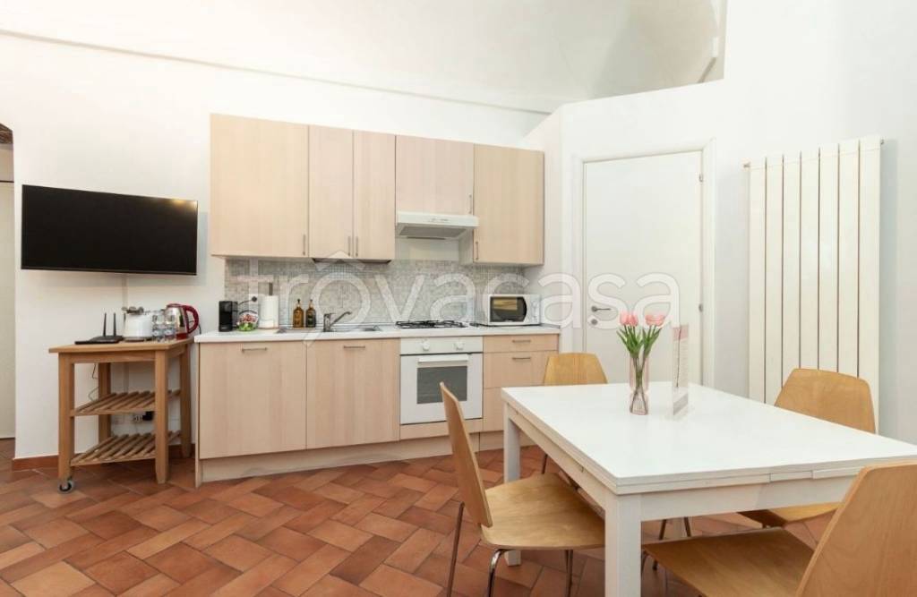 appartamento in affitto a Genova in zona Sottoripa / Maddalena / Molo