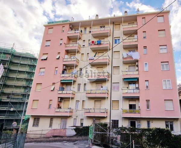 appartamento in affitto a Genova in zona Palmaro / Pra'