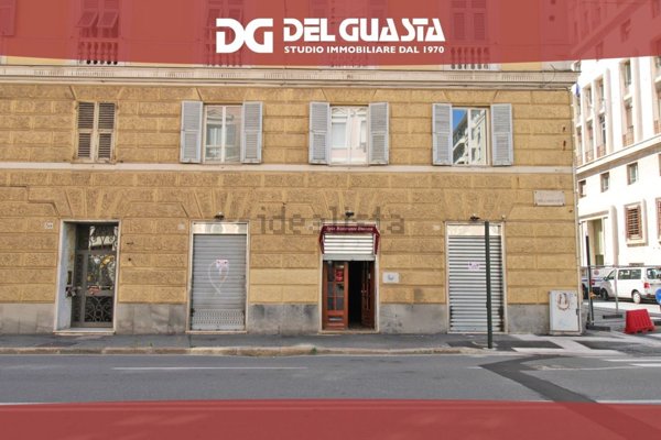 locale commerciale in affitto a Genova in zona Foce