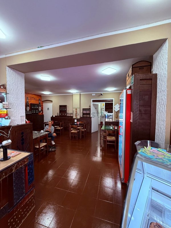 negozio in affitto a Genova in zona Certosa